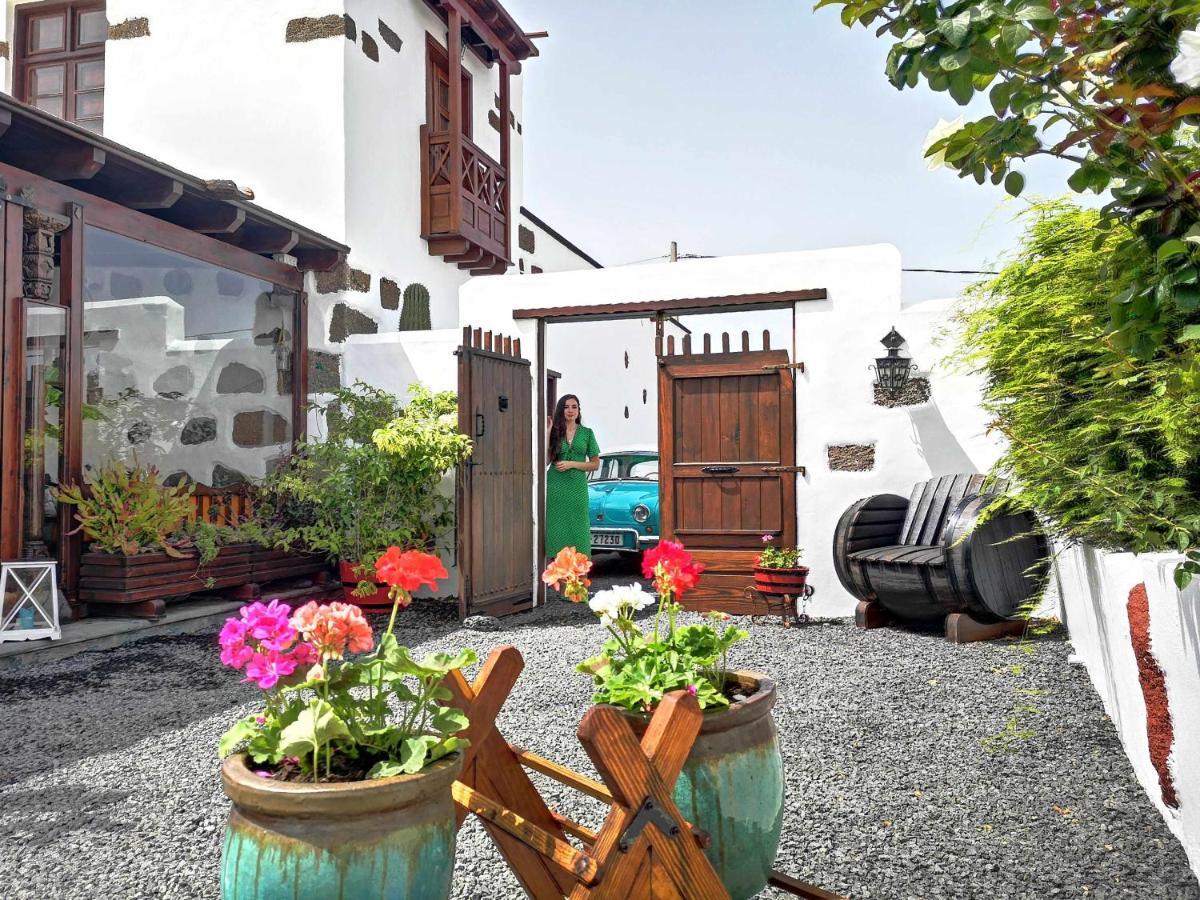 Casa Emblematica Garaday Lanzarote Guest House Tinajo Exterior photo