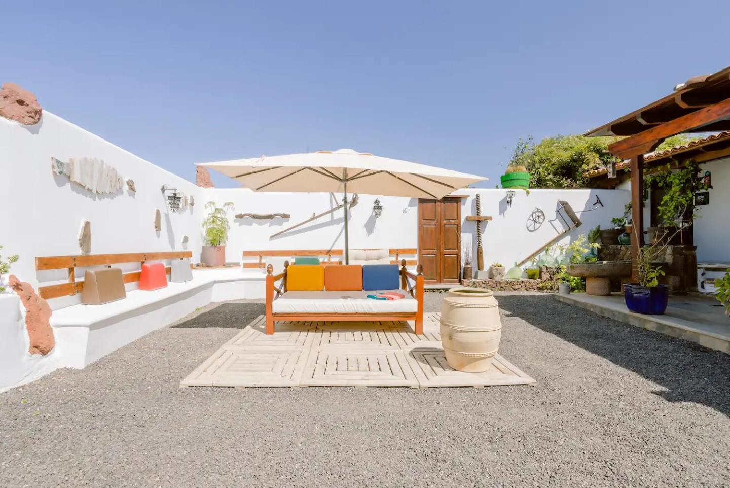 Casa Emblematica Garaday Lanzarote Guest House Tinajo Exterior photo
