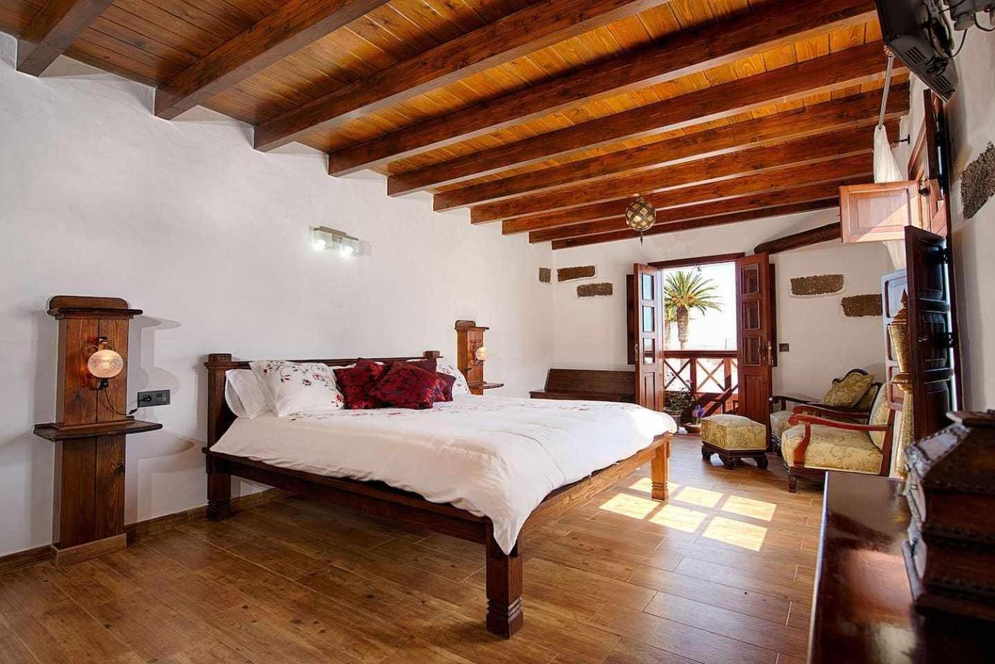 Casa Emblematica Garaday Lanzarote Guest House Tinajo Exterior photo