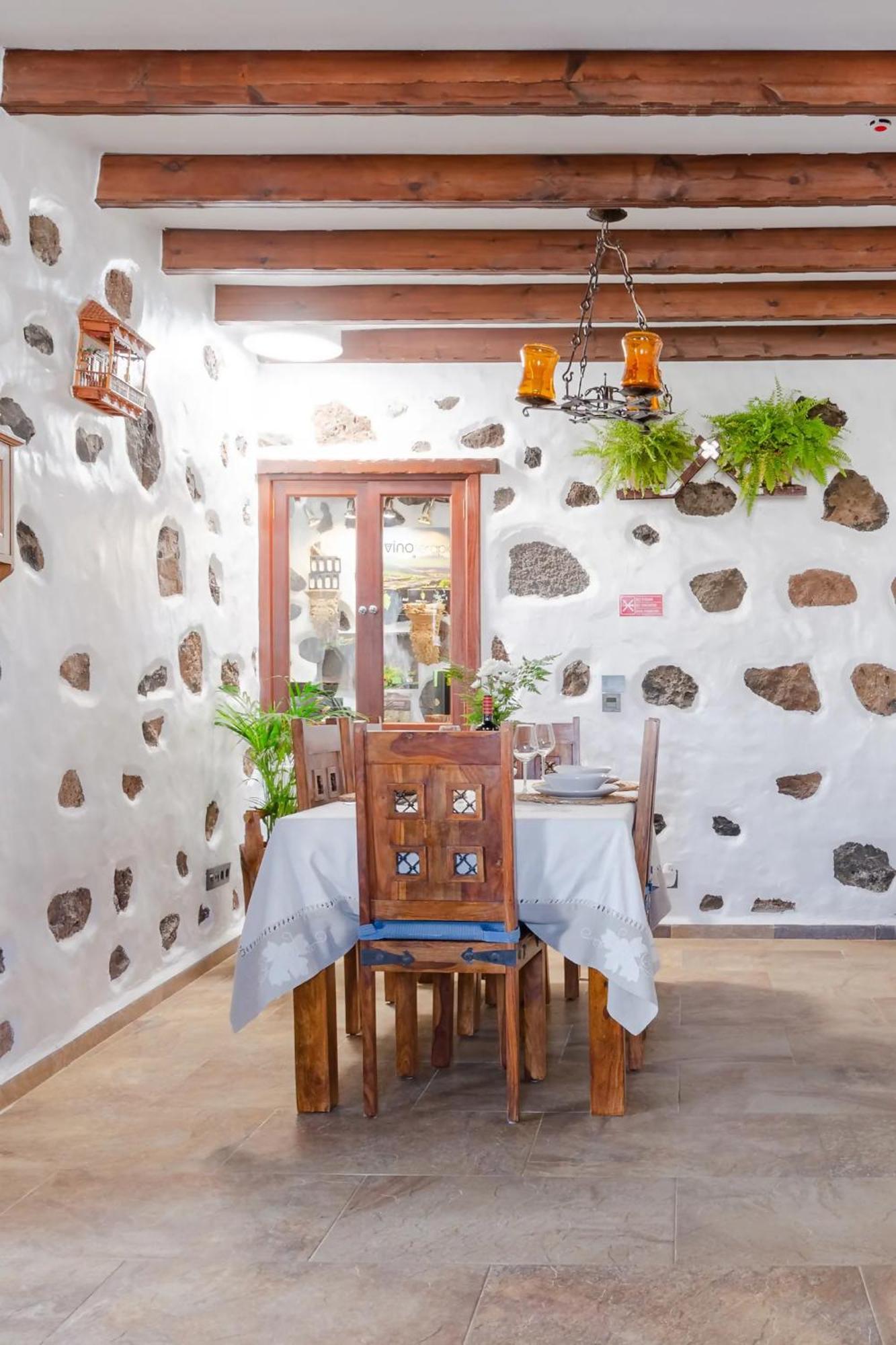 Casa Emblematica Garaday Lanzarote Guest House Tinajo Exterior photo