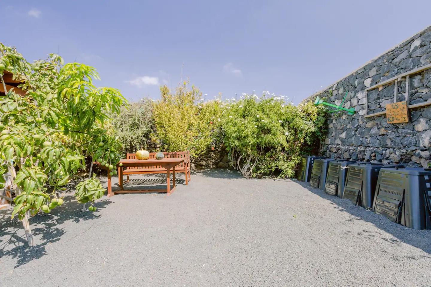 Casa Emblematica Garaday Lanzarote Guest House Tinajo Exterior photo