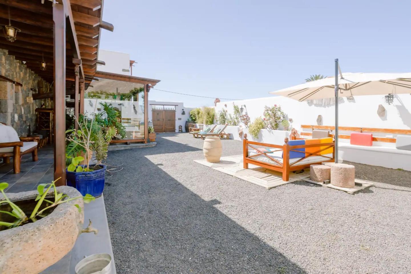 Casa Emblematica Garaday Lanzarote Guest House Tinajo Exterior photo