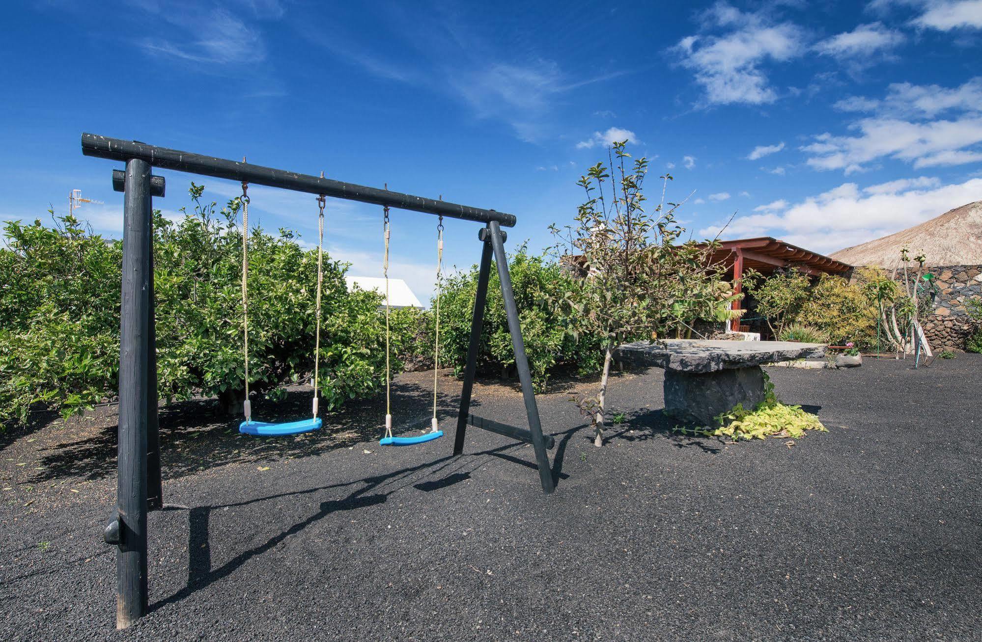 Casa Emblematica Garaday Lanzarote Guest House Tinajo Exterior photo
